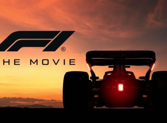 Film F1 recenzija