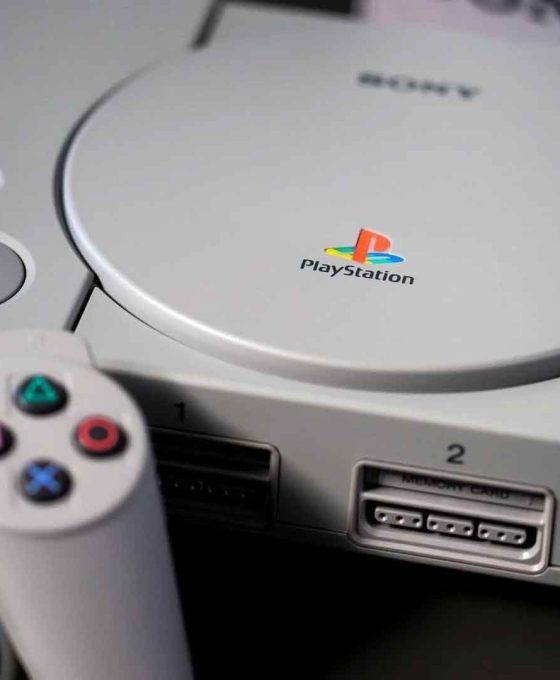 playstation-console-lego-m